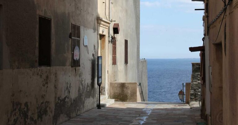 Ilustração sobre Desconexão entre especialistas em IA