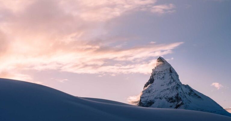Ilustração sobre Google Cloud Lança Chips AI