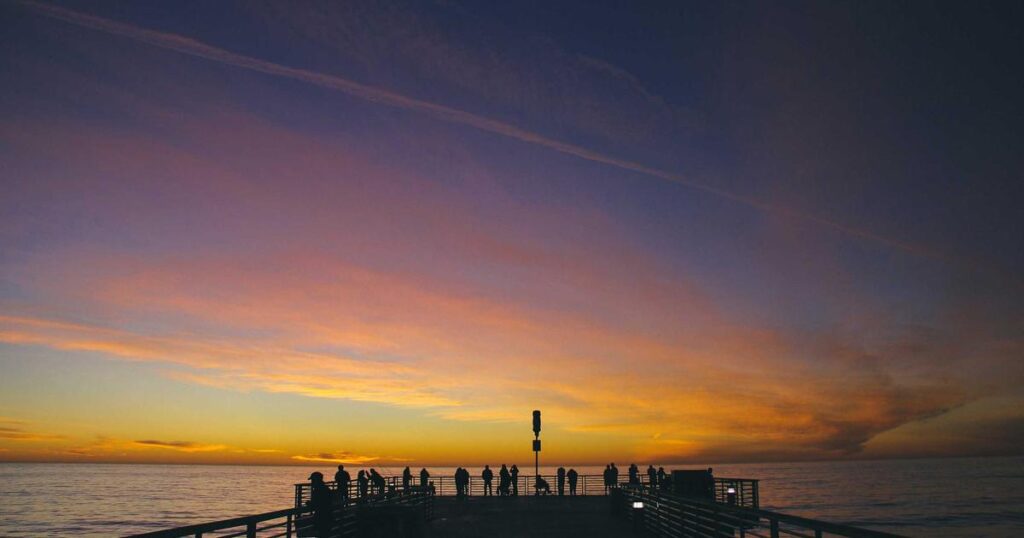 Ilustração sobre Mundos Infinitos