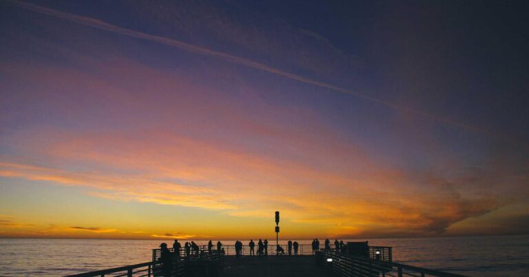 Ilustração sobre Mundos Infinitos